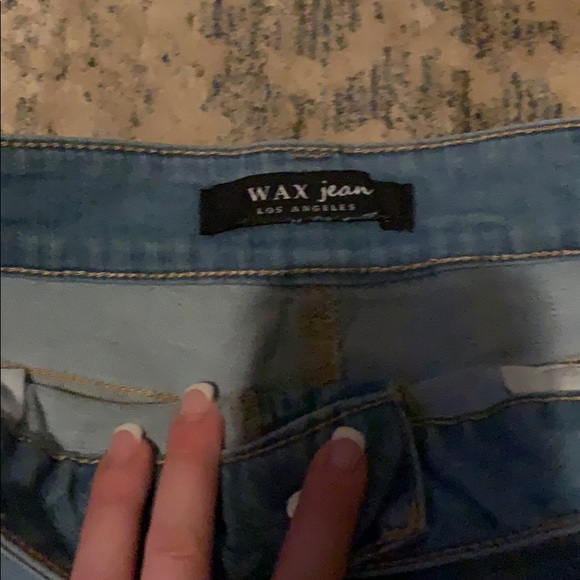 Jean shorts - Picture 2 of 2